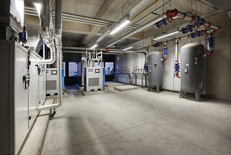 plv84_9670b.jpg
